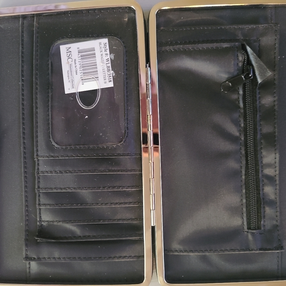 HP🔥🔥Betsey johnson hard case wallet - Picture 2 of 5